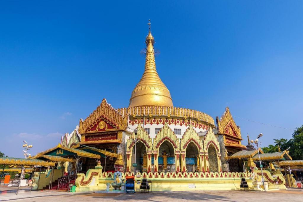 Hotel Lexus Yangon Dış mekan fotoğraf