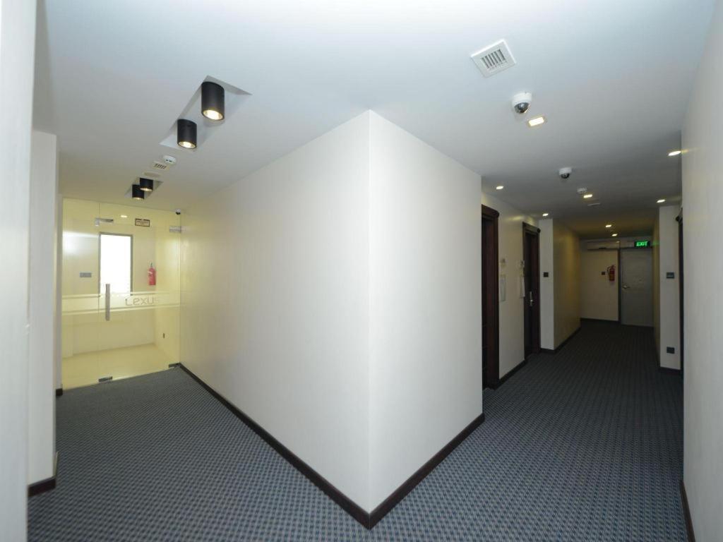 Hotel Lexus Yangon Dış mekan fotoğraf