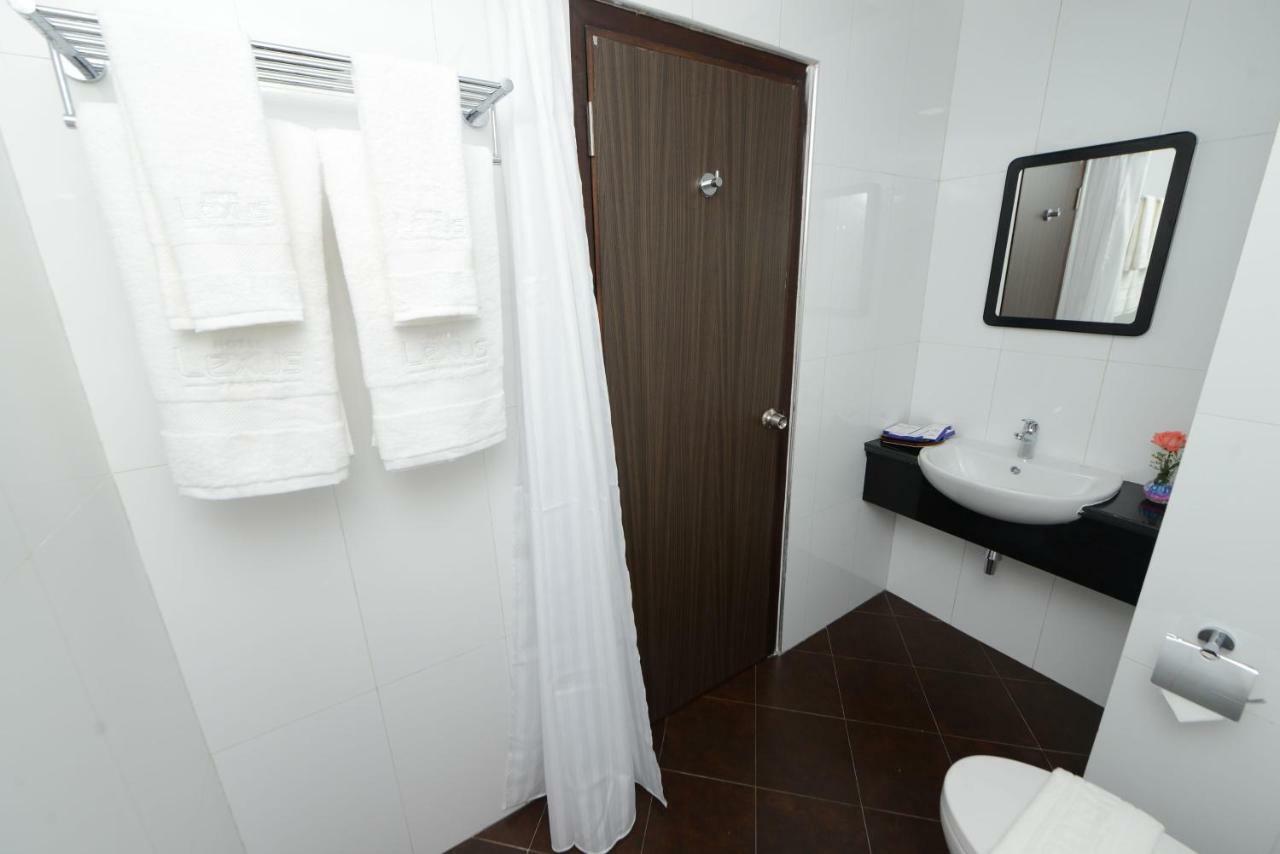 Hotel Lexus Yangon Dış mekan fotoğraf