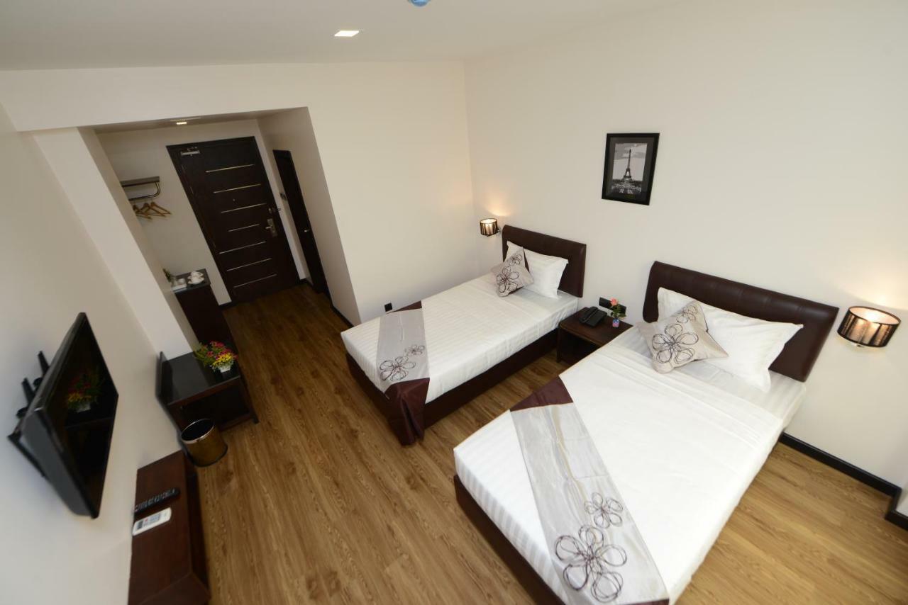 Hotel Lexus Yangon Dış mekan fotoğraf